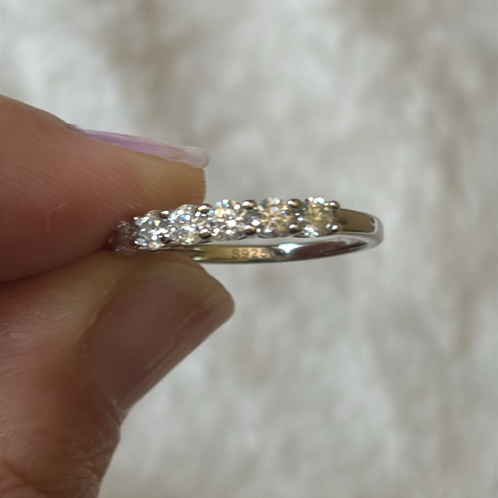 NEW .70 Carat Moissanite Diamond Band S925 Sterling Silver Ring - Picture 5 of 7